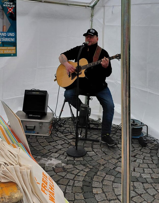 Regen? Na und! FWG Infostand war voller Herzlichkeit