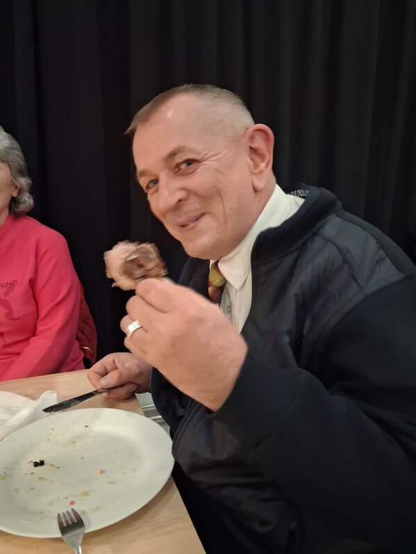 Gemeinsamer Grillhaxen-Abend mit der ÜWG in Marlesreuth