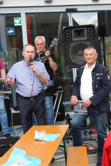 Frühlingsfest der Freien Wähler am GleisEins: Hubert Aiwanger zu Besuch in Naila